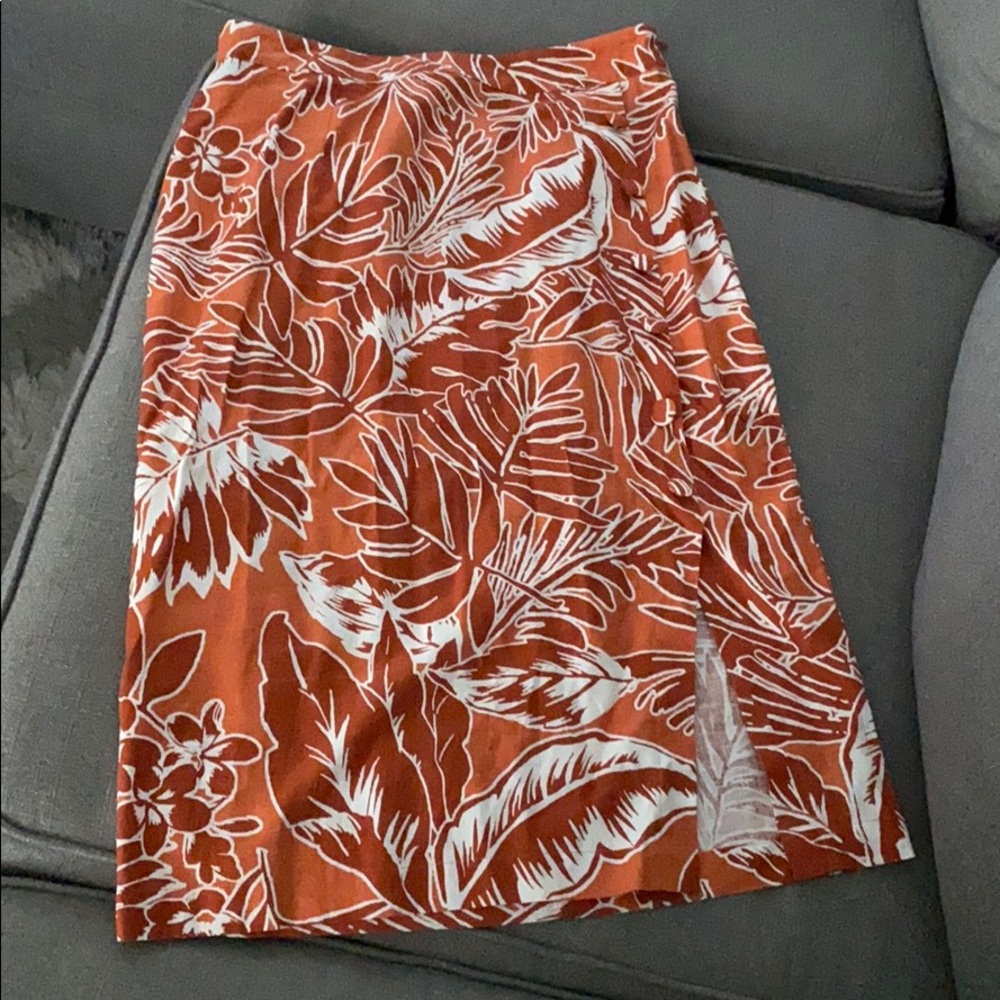 Calf Salmon/Rust Skirt